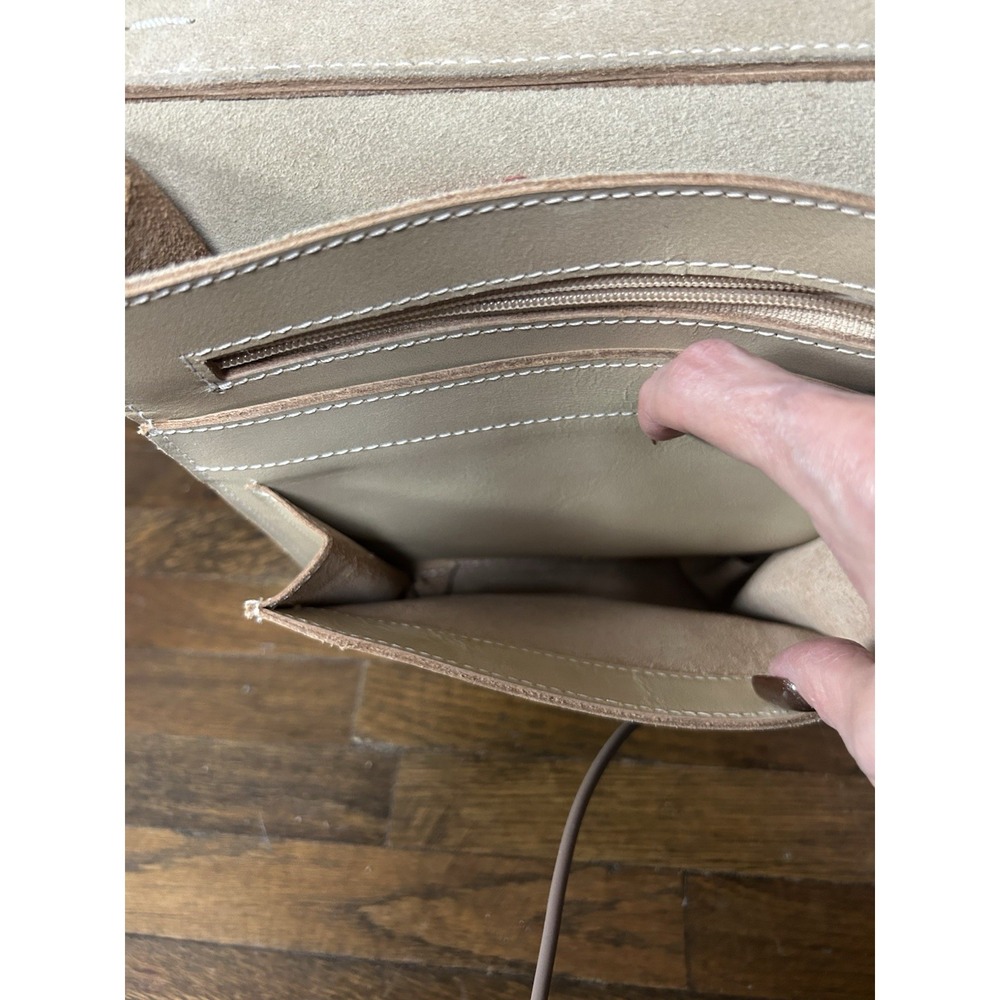 Stanley Street‎ Cream Colored Cross Body Leather Bag Adjustable Strap - Picture 11 of 15